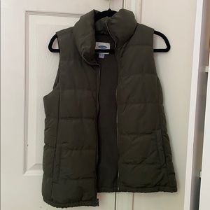 Old Navy fleece lined vest